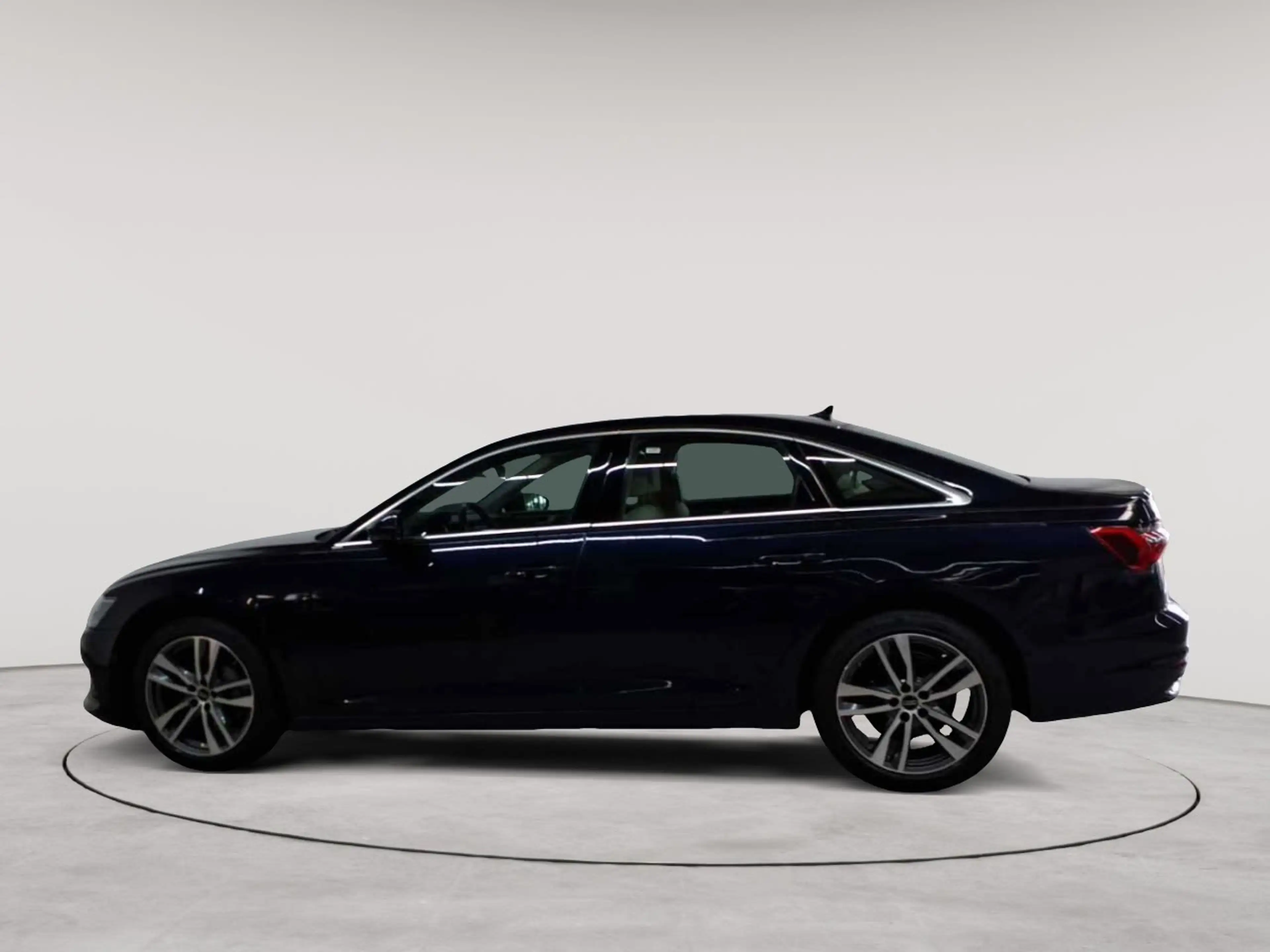 Audi A6 A6 40 TDI quattro S tronic LED KAM STHZ — photo 6