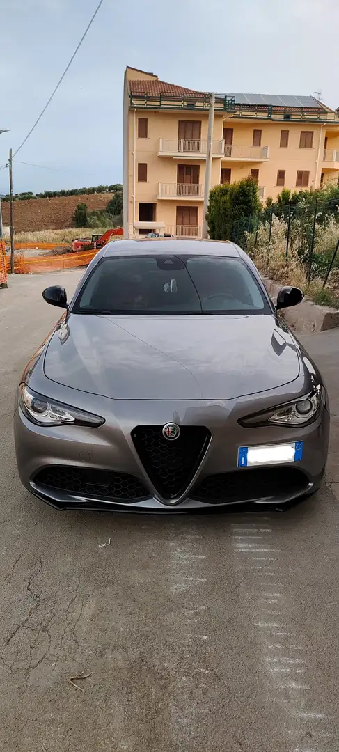 Alfa Romeo Giulia Giulia 2017 2.2 t Super 180cv auto Grigio - 2