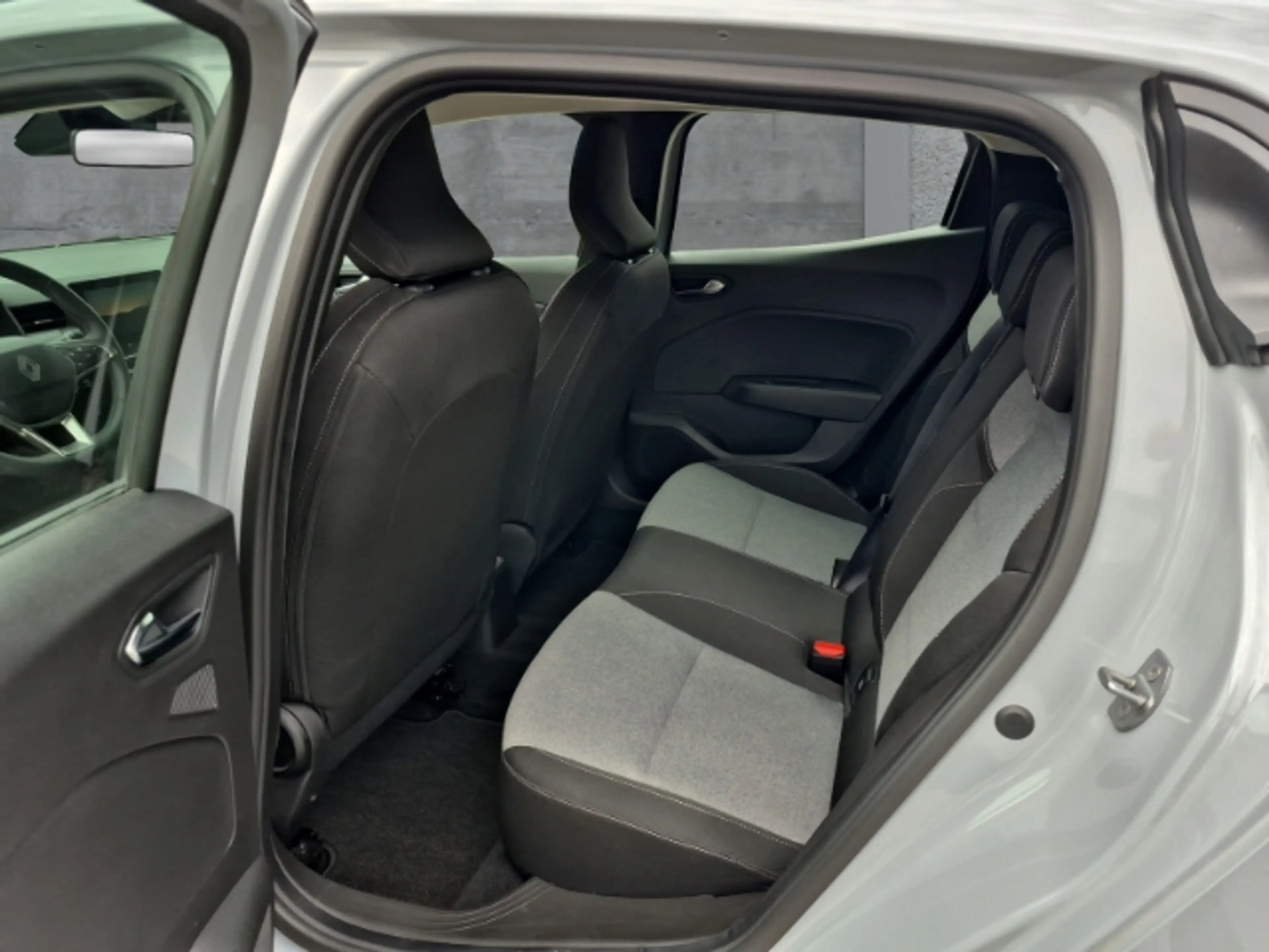 Renault Clio V Evolution TCe 90 Rückfahrkamera, Sitzheizung, GJ — photo 9