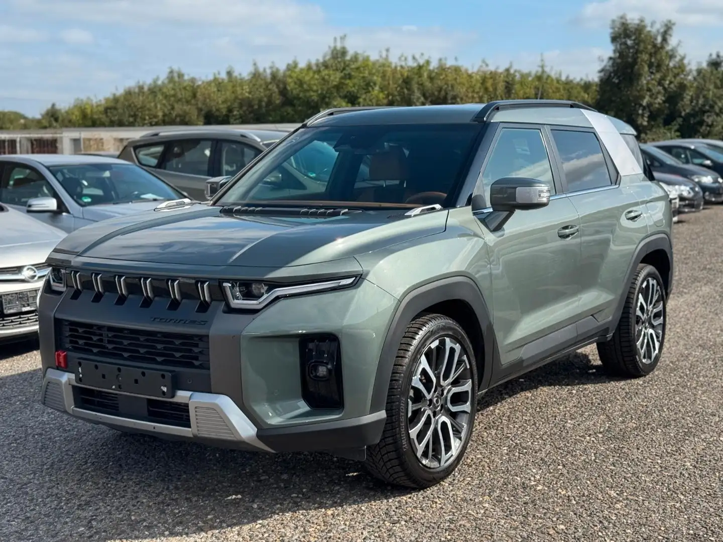 KGM Torres 1.5 Benz/Autom./LEDER/ Grün - 1