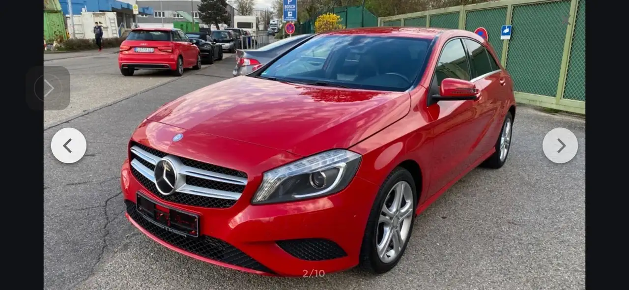 Mercedes-Benz A 200 (BlueEFFICIENCY) Urban — photo 1 of 11