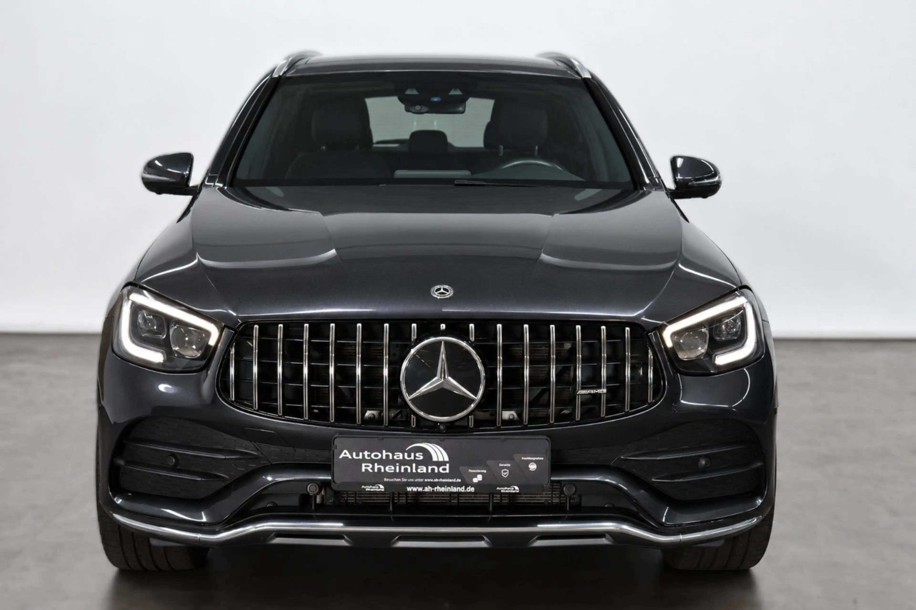 Mercedes-Benz GLC 300 GLC300 4Matic AMG*360°KAMERA*PANORAMA*MBUX*AHK* — photo 4