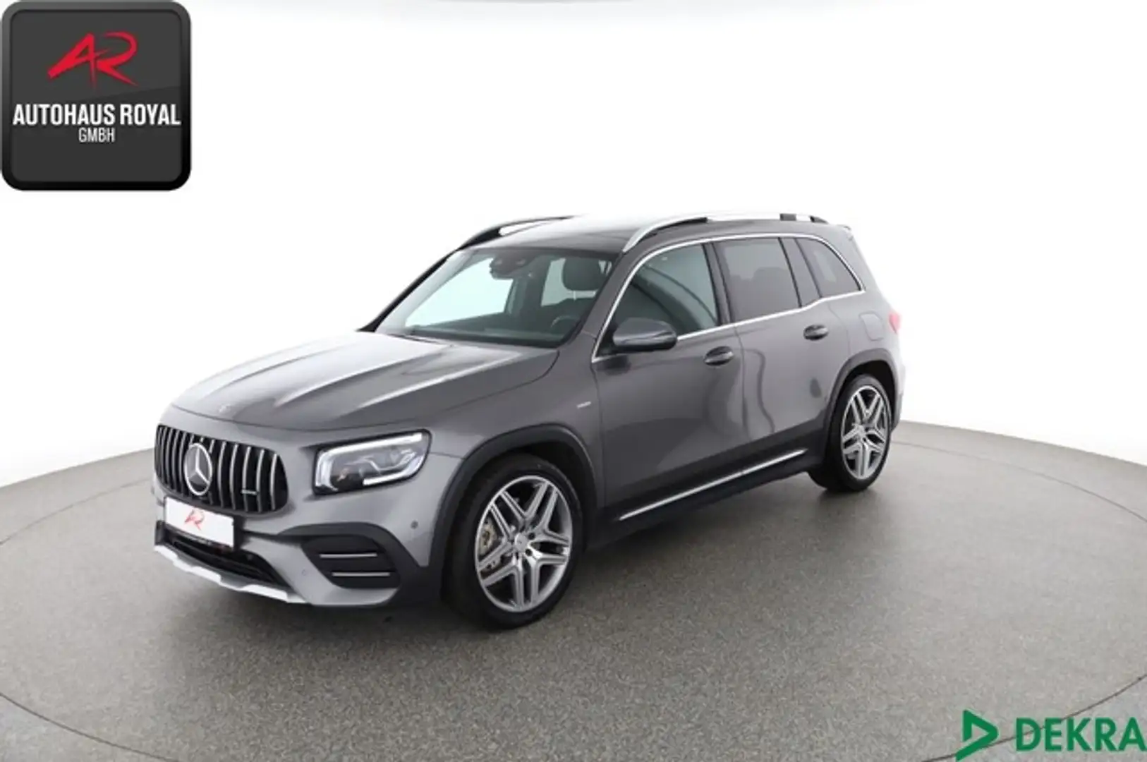 Mercedes-Benz GLB 35 AMG 4M MULTIBEAM,BURMESTER,MEMORY,DISTRO Grau - 1