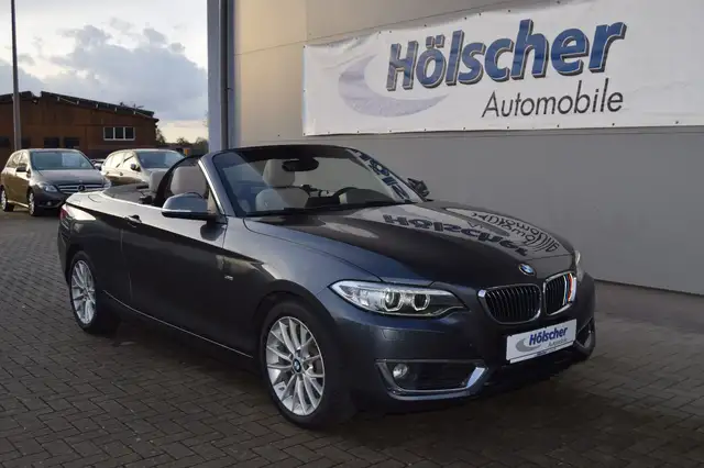 BMW 218 i,Cab. Automatik,Navi,Leder,Xenon,Parks,V&H,,