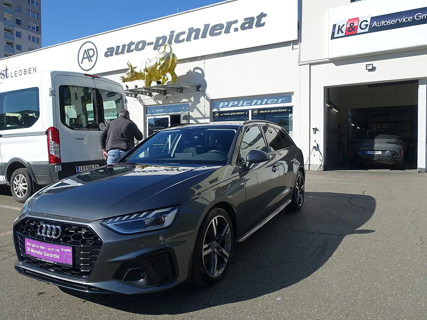 Audi A4 Avant 35 TDI S-line S-tronic Grau - 1