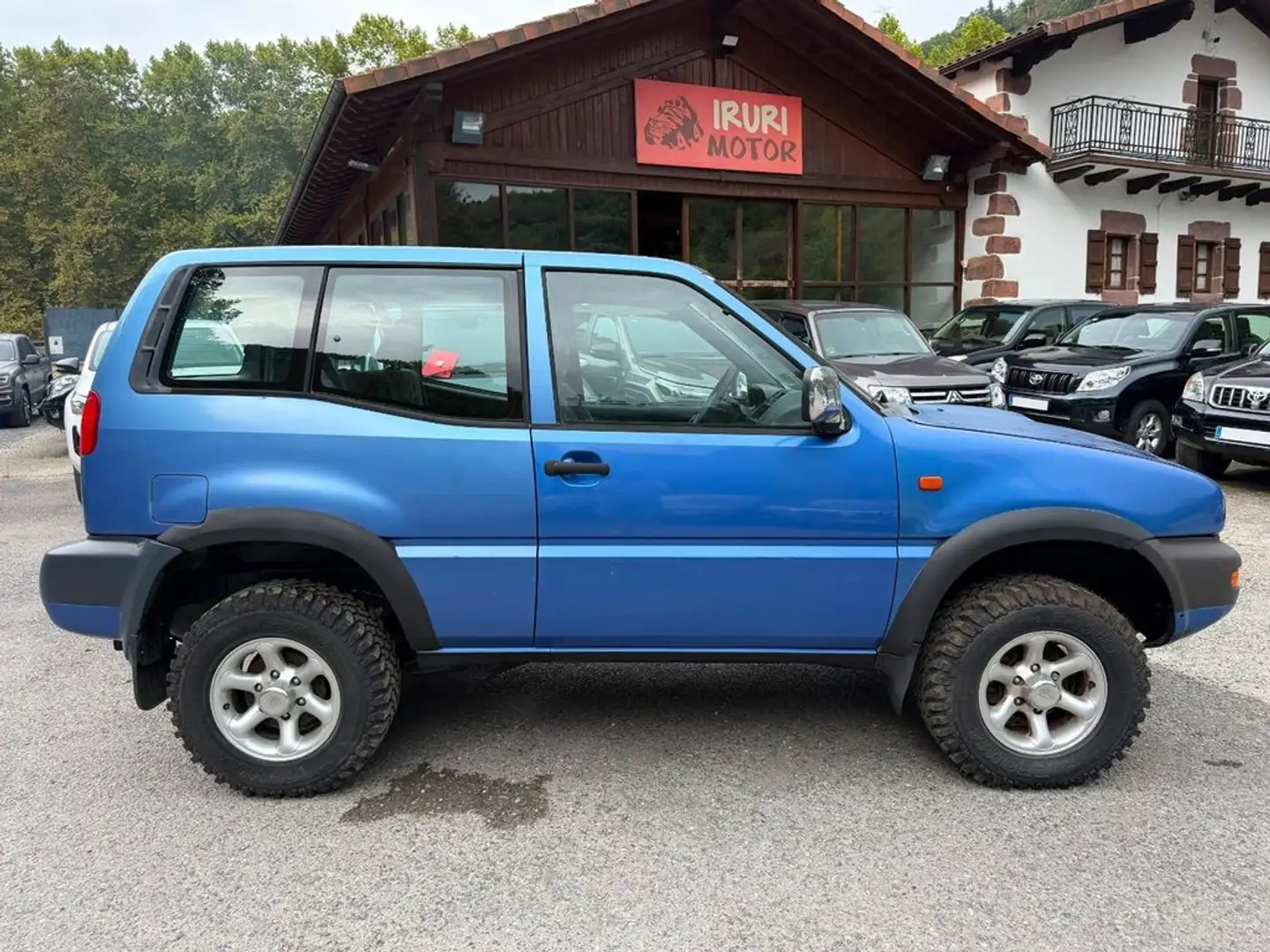 Nissan Terrano II 2.7 TDI SE Azul - 1