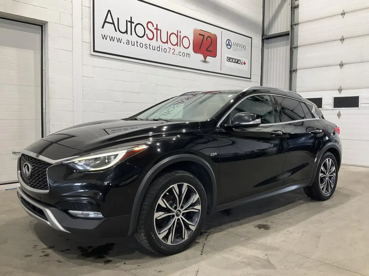 2017 Infiniti QX30