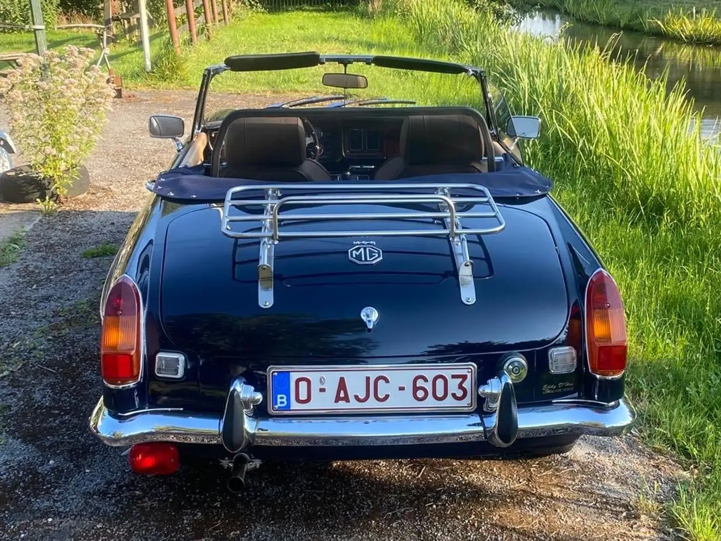 MG MGB 1800 cc met overdrive Bleu - 2