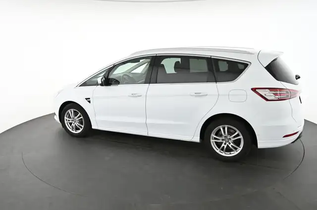 Ford S-Max view 7