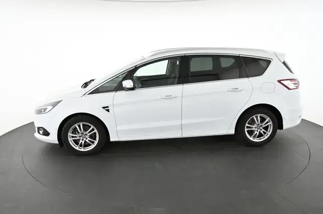 Ford S-Max view 5
