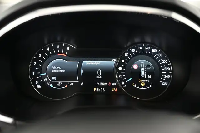 Ford S-Max view 21