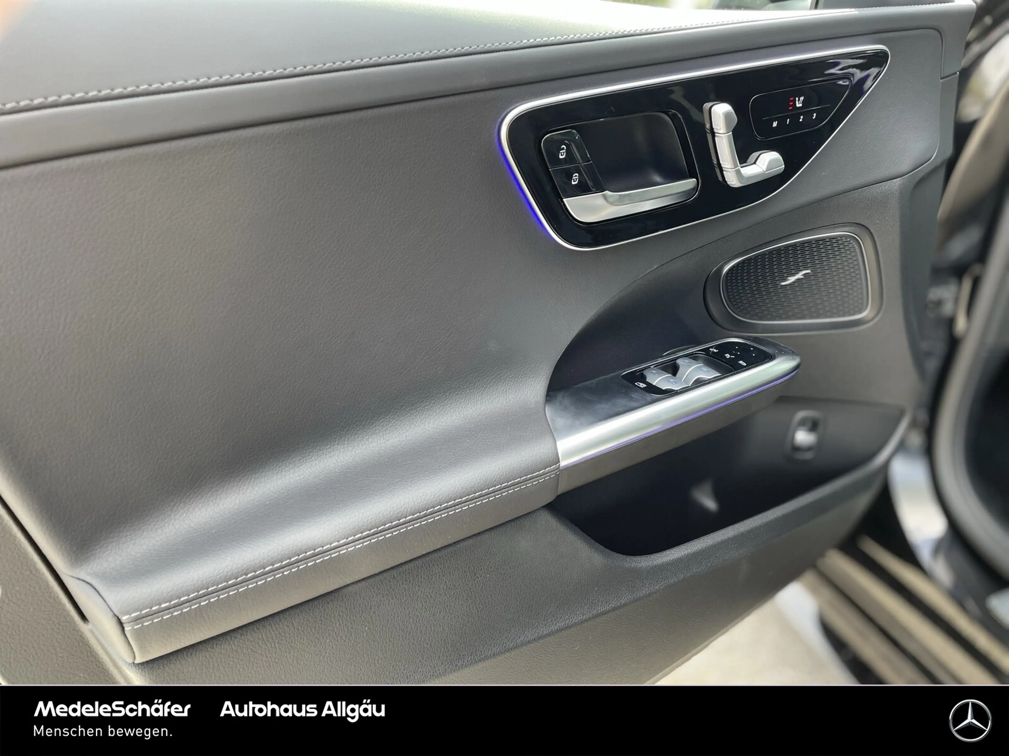 Mercedes-Benz C 200 C 200 T AMG Night AdvPlus Distr AHK Memory 360° — photo 7