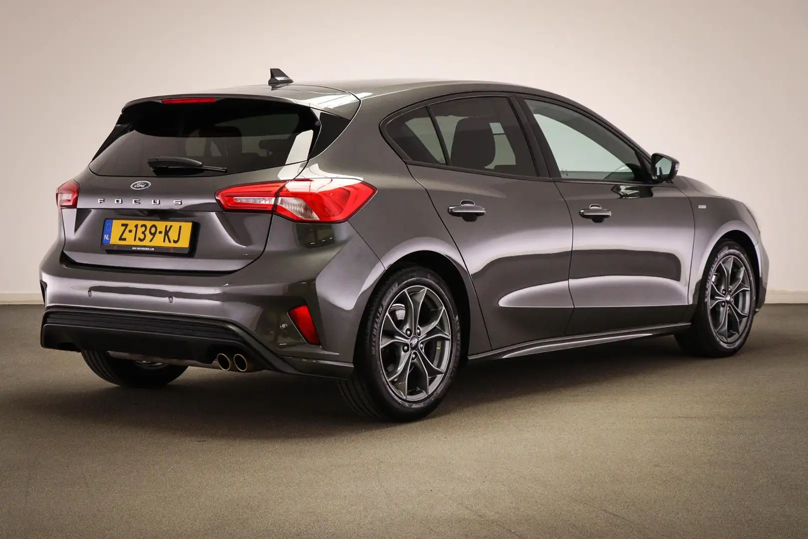 Ford Focus 1.5 EcoBoost ST Line X Business | WINTER / TECHNOL Gris - 2
