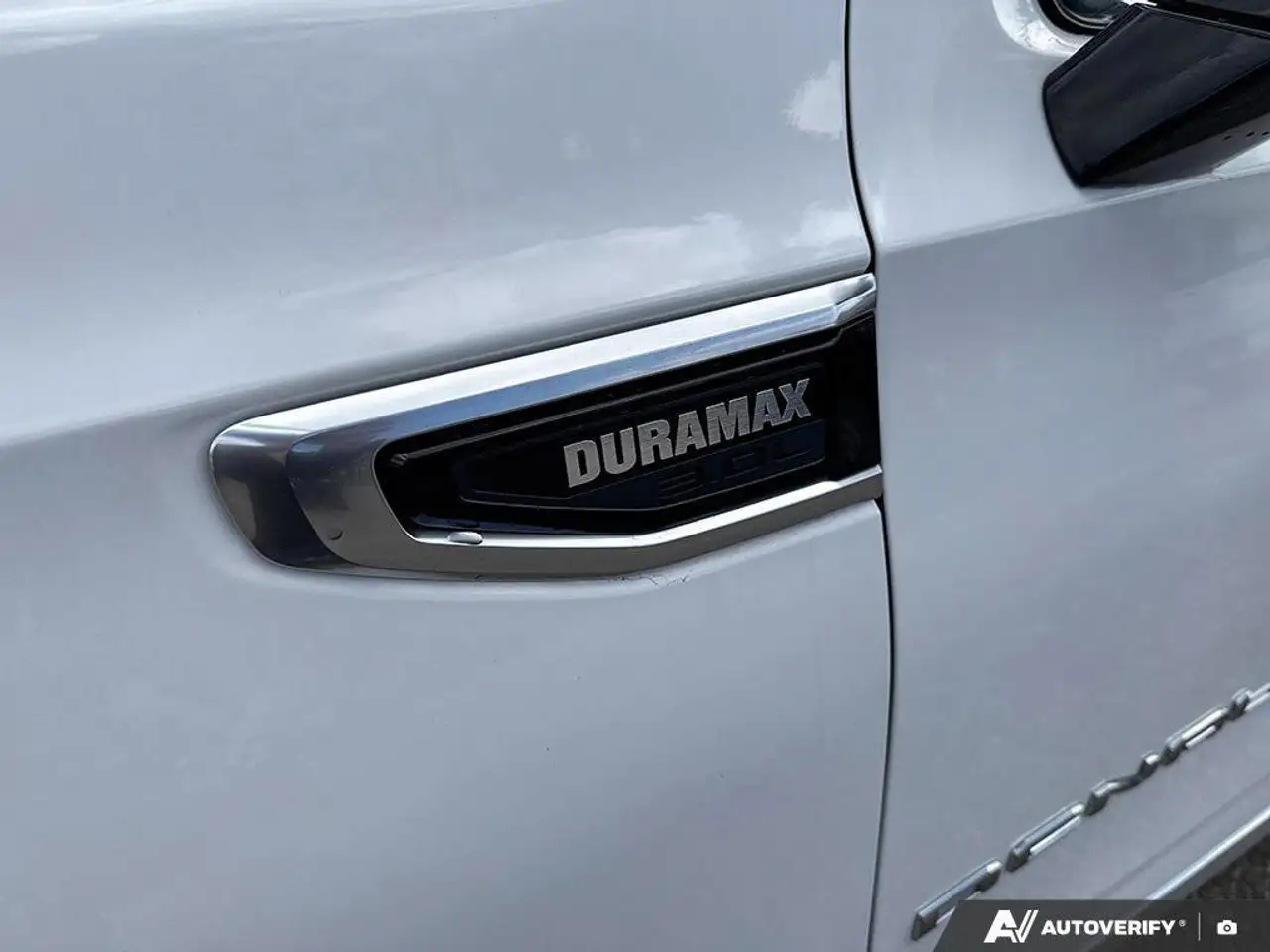 GMC Yukon снимка GMC Yukon