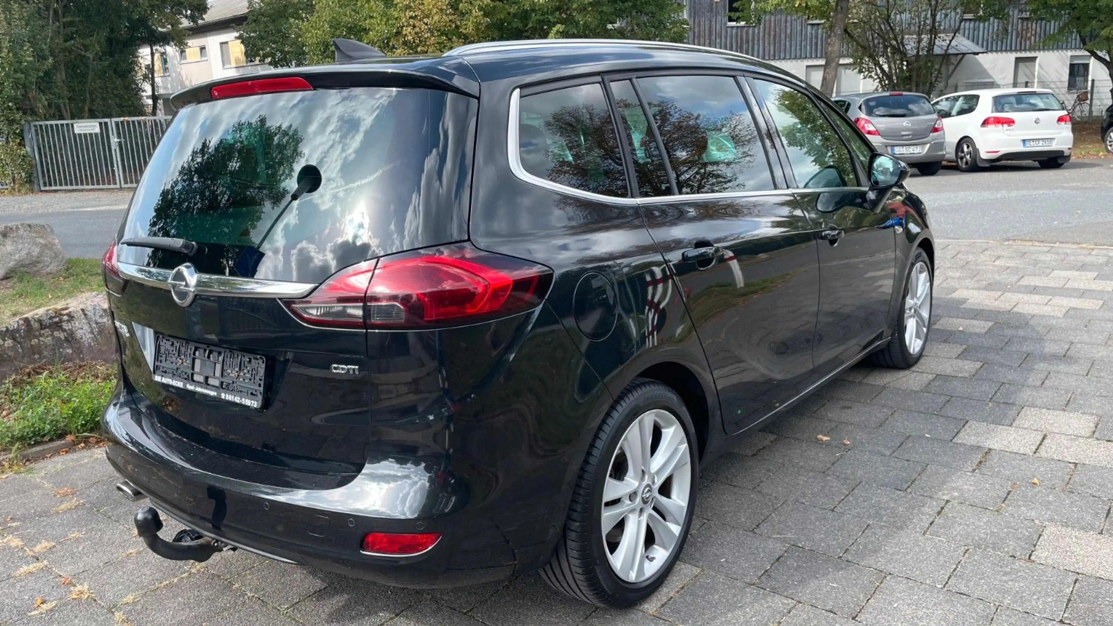 Opel Zafira Tourer Zafira C Tourer 2.0 CDTI / 7 Sitzer / Navi  AHK — photo 6