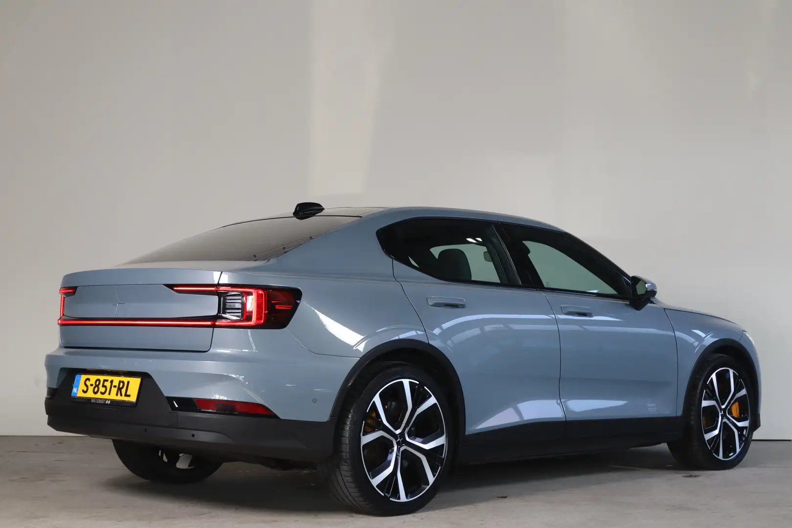 Polestar 2 Long Range Dual Motor Plus Pilot78kWh Gris - 2