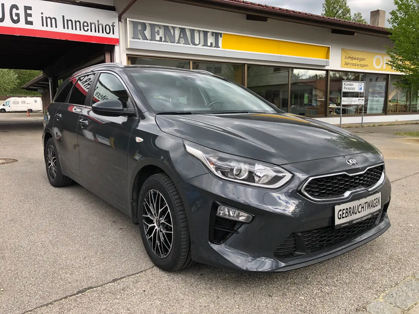 Kia Ceed SW / cee'd SW Vision Gris - 1