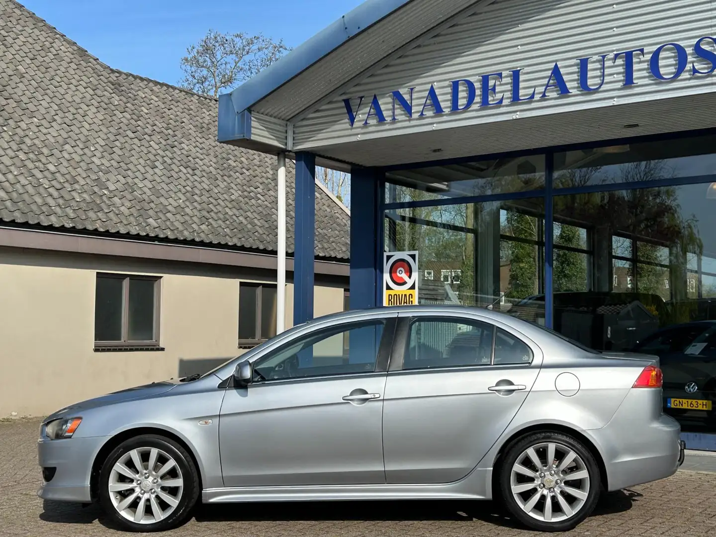Mitsubishi Lancer Sports Sedan 2.0 DI-D Intense Corporate Clima Crui Gris - 2