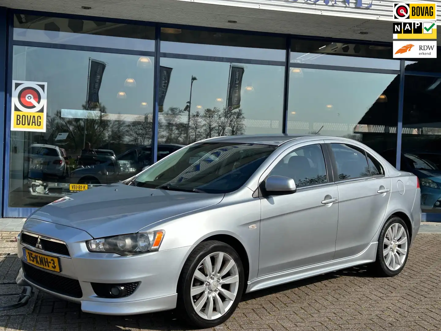Mitsubishi Lancer Sports Sedan 2.0 DI-D Intense Corporate Clima Crui Gris - 1