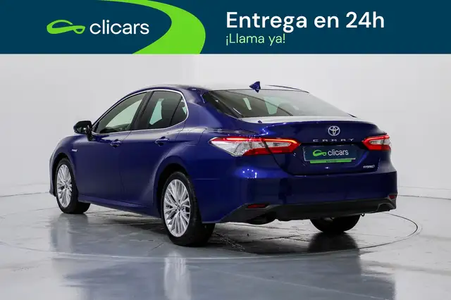 Toyota Camry view 9