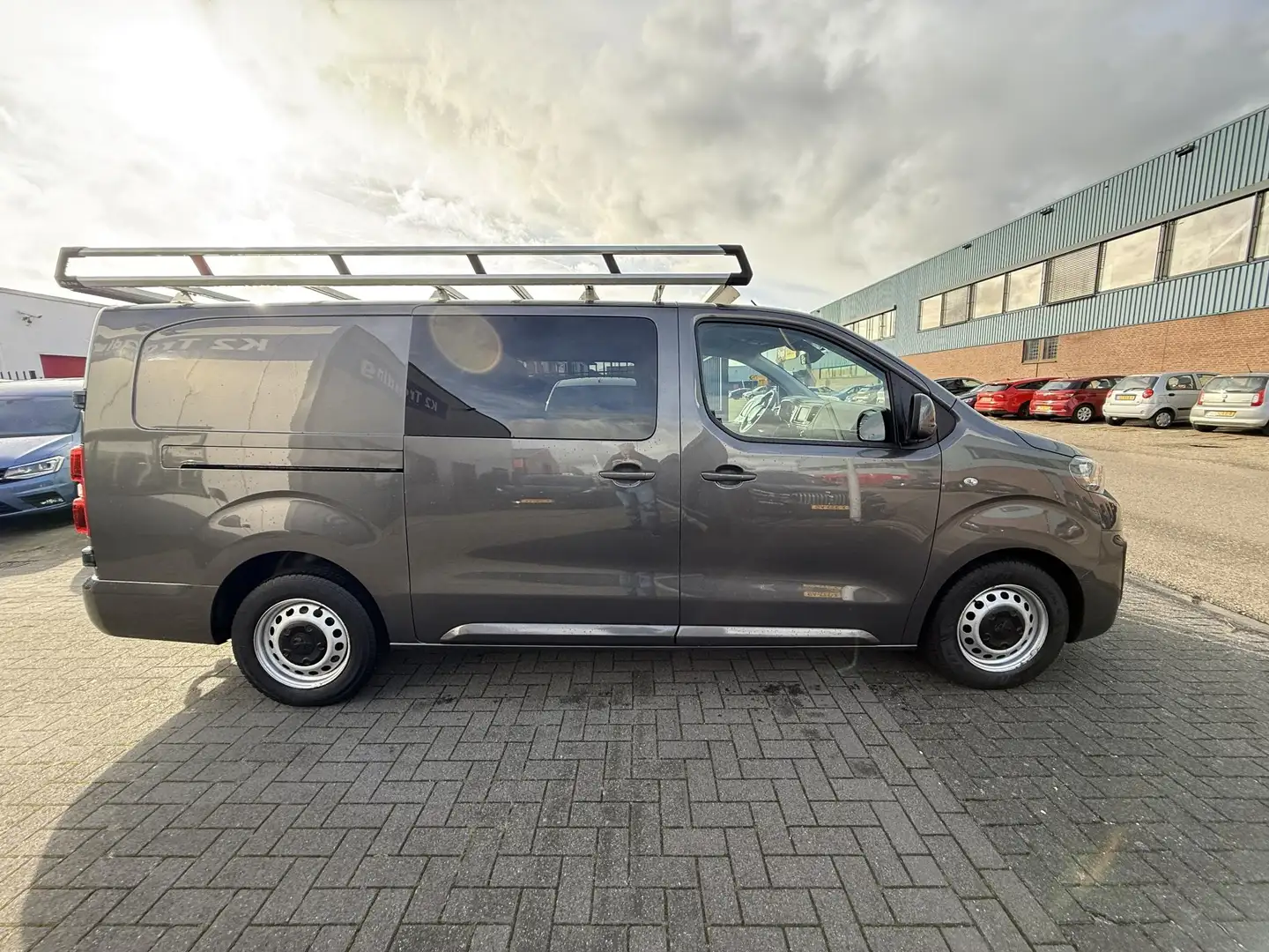 Peugeot Expert 2.0 BlueHDI 150 Long Premium DC Dubbele Cabine, NA Grijs - 2