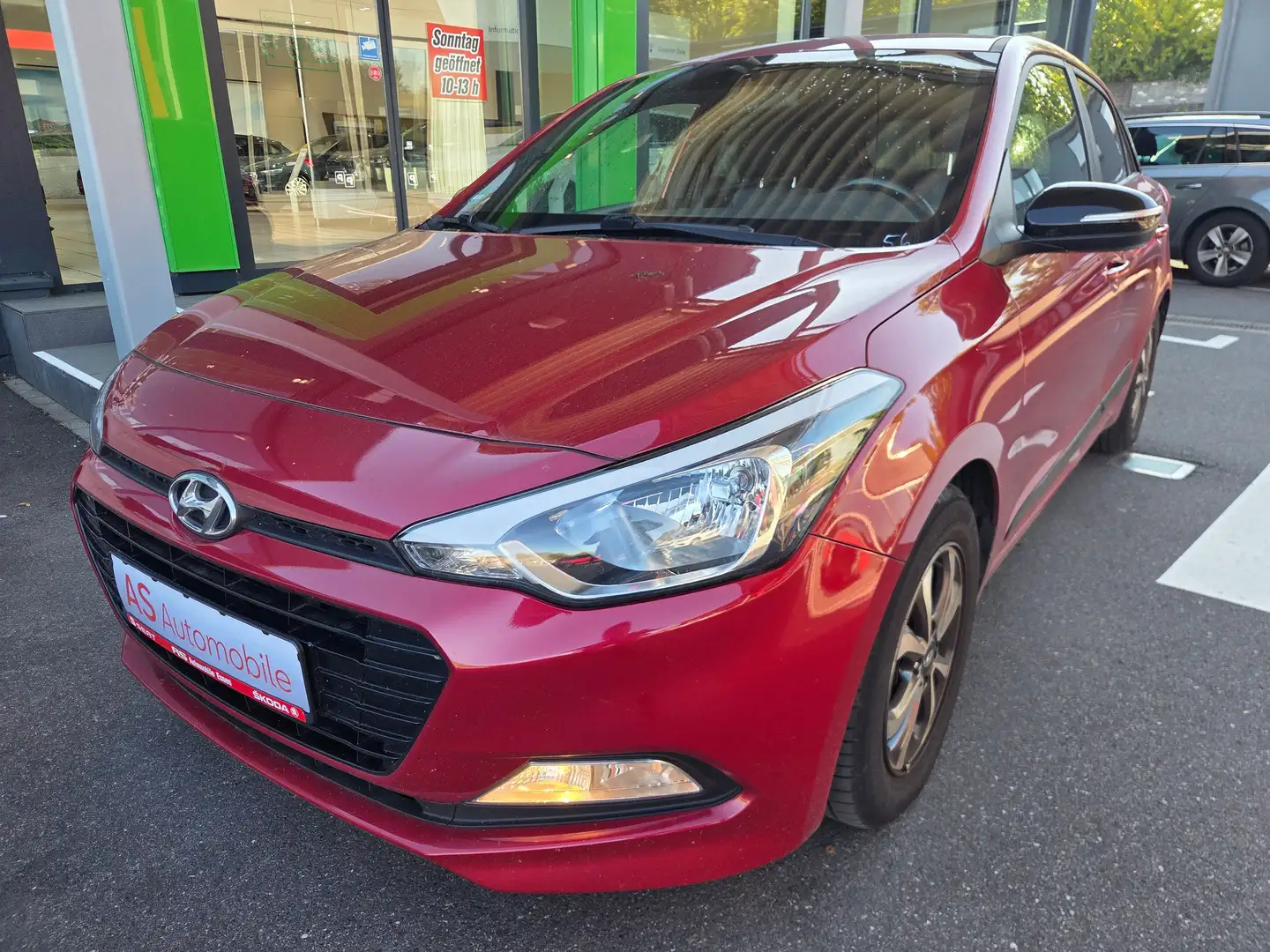 Hyundai i20 Passion Rot - 2