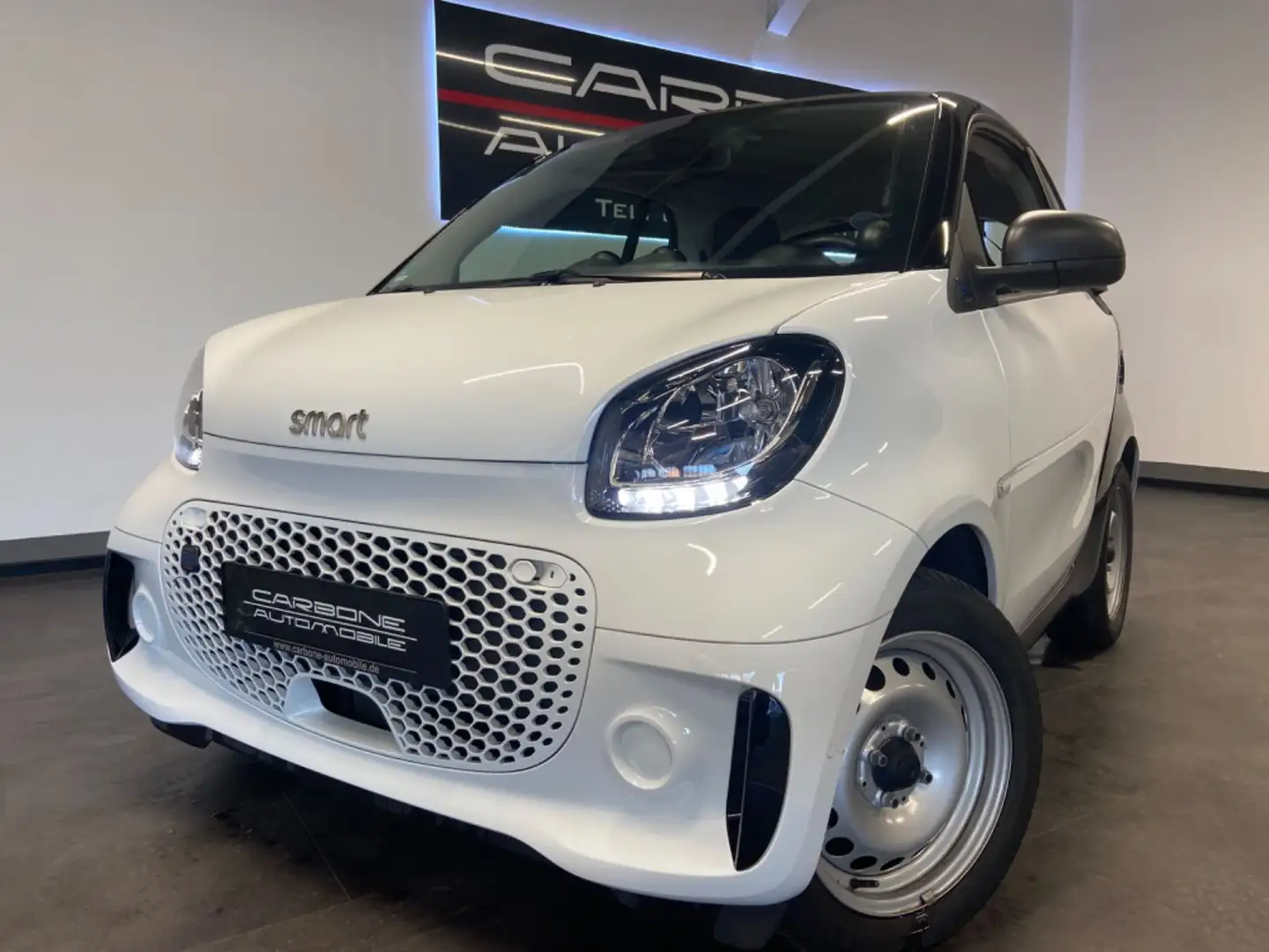 smart forTwo fortwo coupe electric drive / EQ Weiß - 1