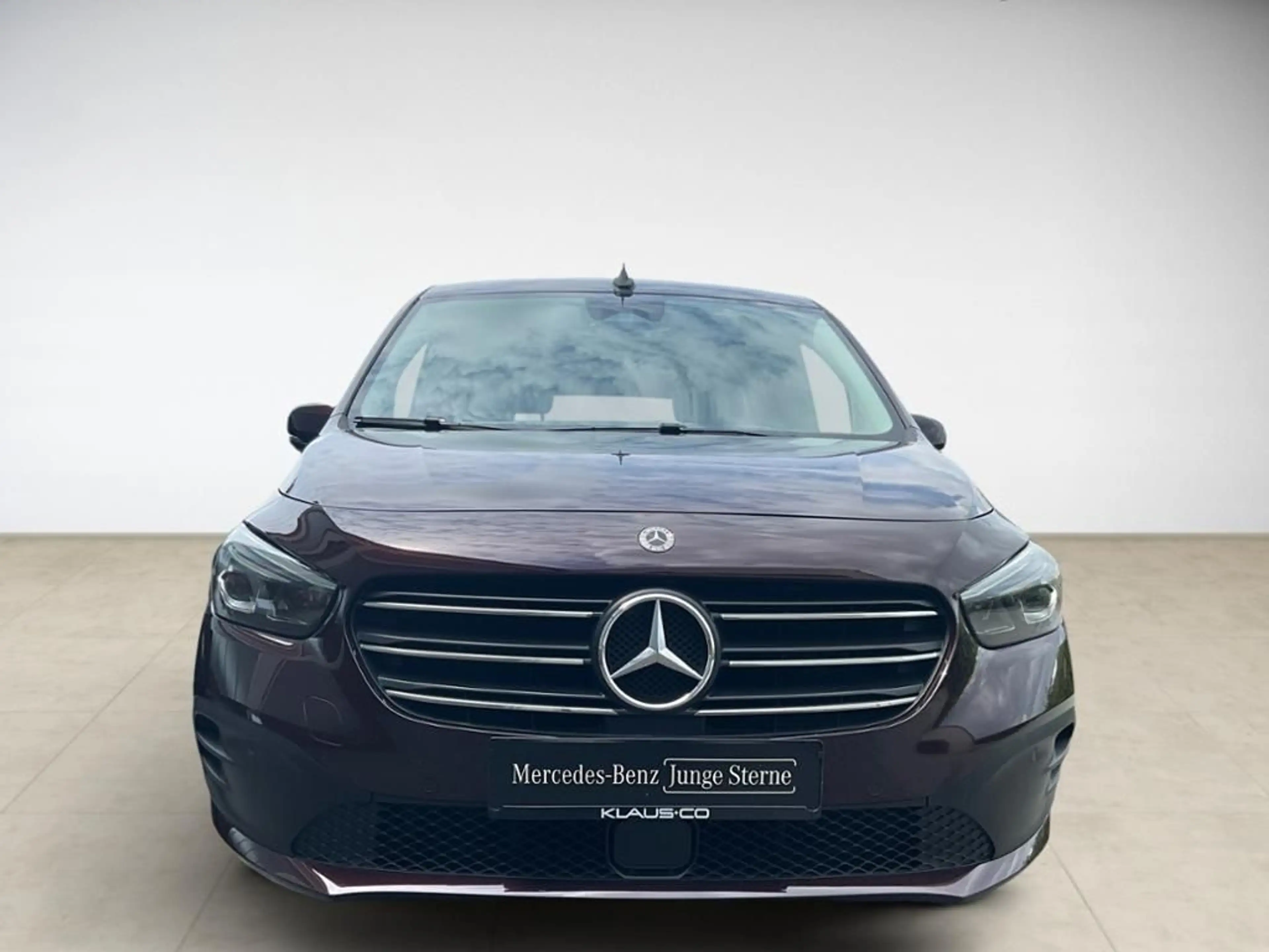 Mercedes-Benz T-Class T 180 d PROGRESSIVE Standard 2xKlima AHK AUT LED — photo 2