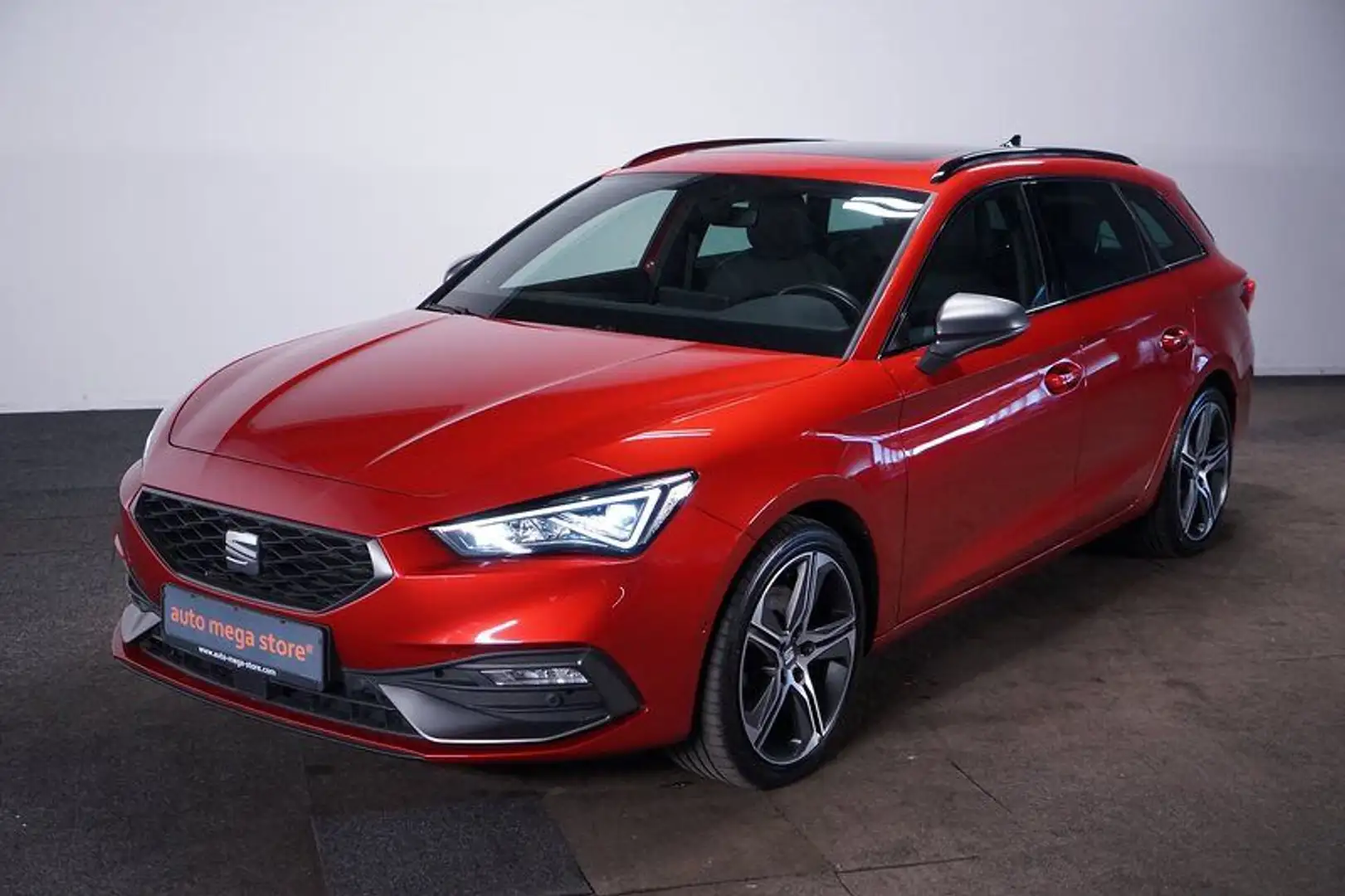SEAT Leon 2.0 TDI Sportstourer FR DSG*LED*Pano*Navi* Rouge - 1