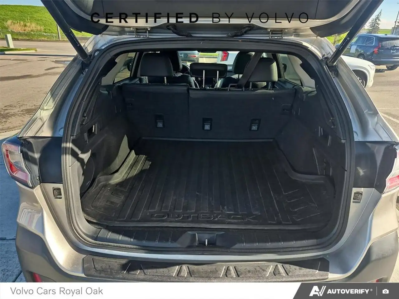 Subaru OUTBACK снимка Subaru OUTBACK