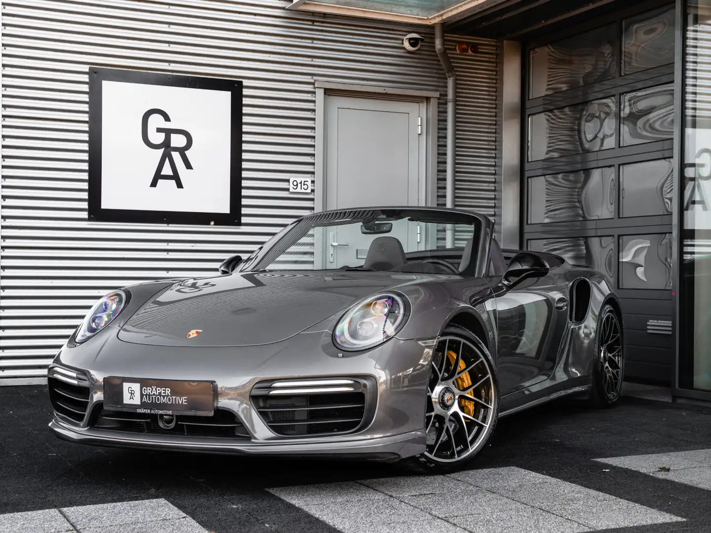 Porsche 991 Turbo S Cabriolet | Orig. NL | Burmester | Stoelve Gris - 2