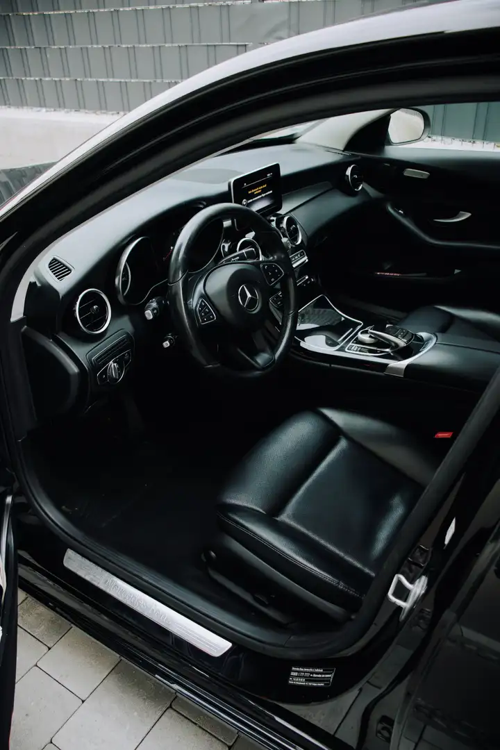 Mercedes-Benz C 220 Schwarz - 1