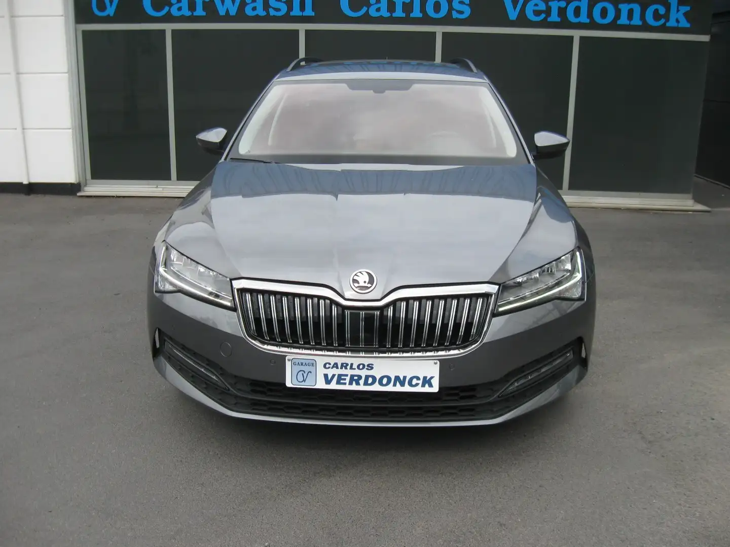 Skoda Superb SW 1.5 TSI ACT Clever+ DSG Grigio - 1