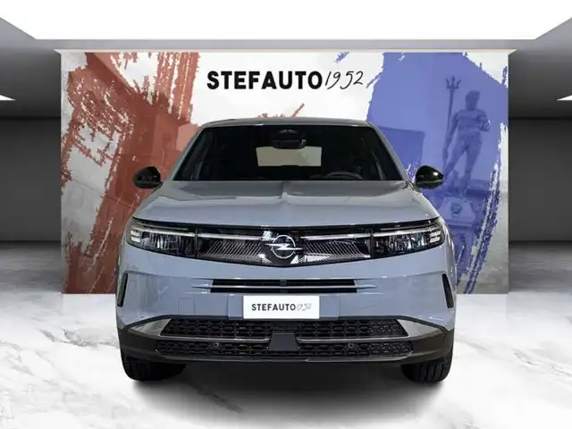 Opel Grandland view 4