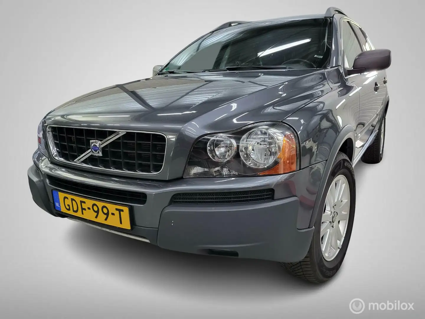Volvo XC90 2.5 T Aut. Kinetic/Youngtimer/incl. BTW/Rijklaar! Grijs - 1