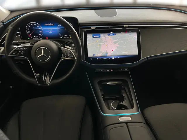 Mercedes-Benz E 300 de 4MATIC Limousine Navi Digital Light Ansicht 17