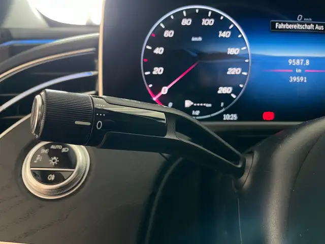 Mercedes-Benz E 300 de 4MATIC Limousine Navi Digital Light Ansicht 21