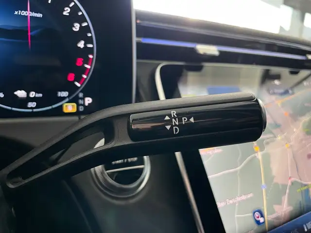 Mercedes-Benz E 300 de 4MATIC Limousine Navi Digital Light Ansicht 22