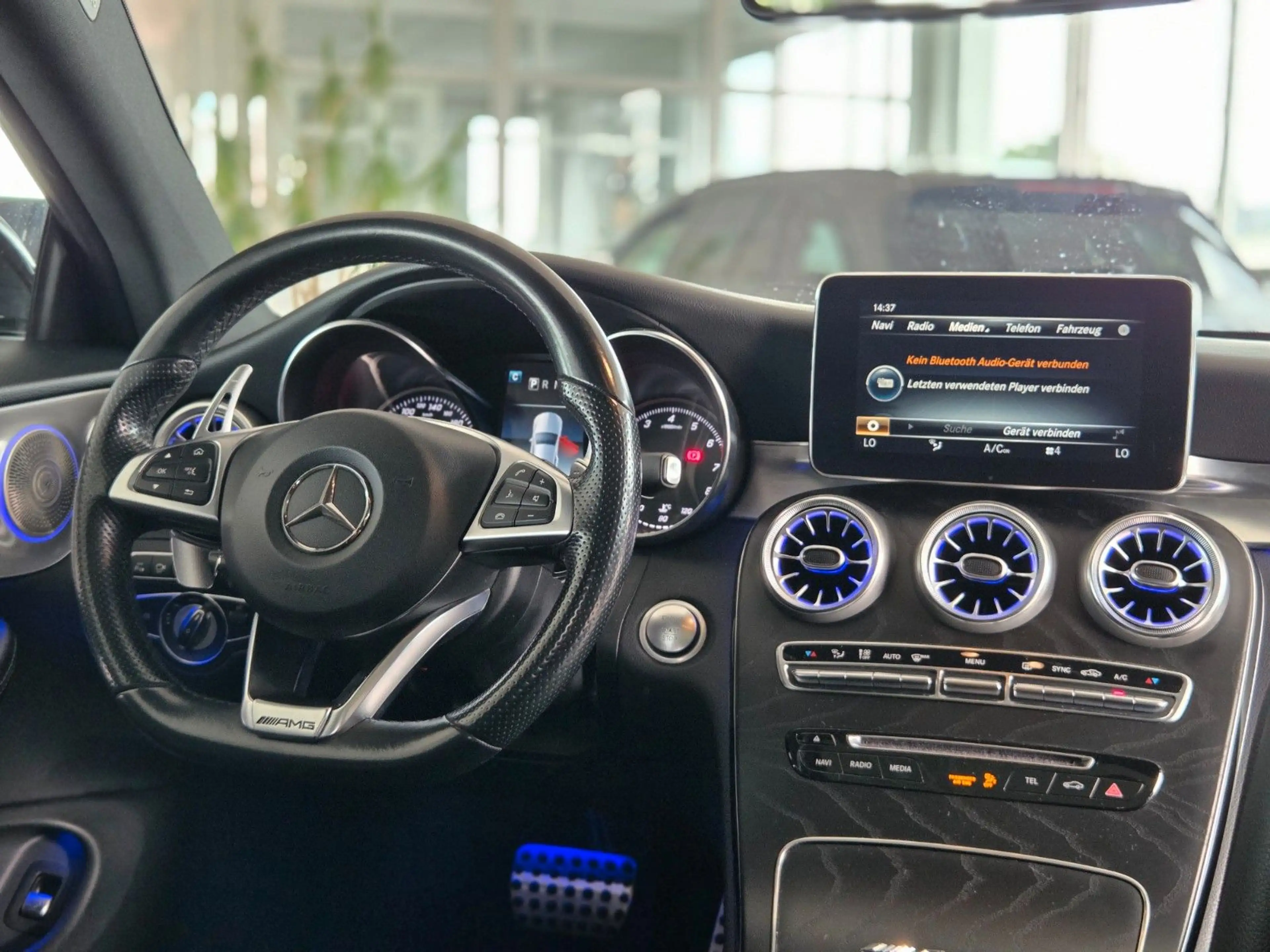 Mercedes-Benz C 400 4Matic *Gepflegt*360*Leder — photo 2