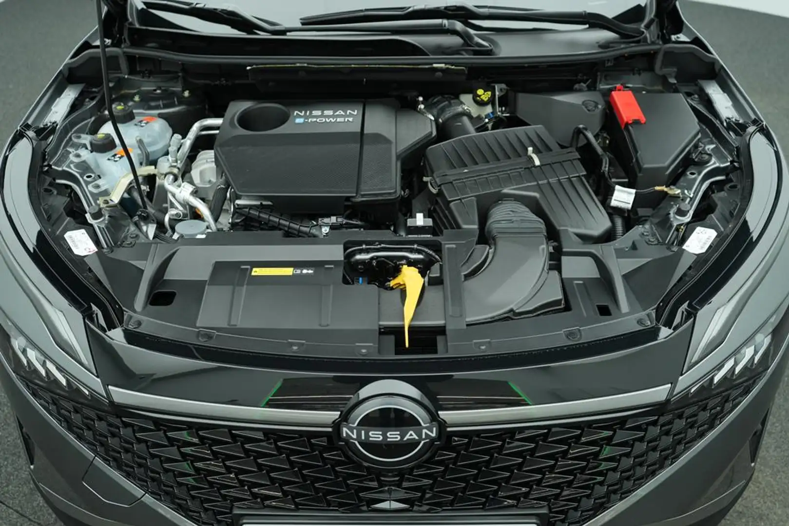Nissan Qashqai QQ MY24 e-POWER 190 PS 4x2 Acenta NC Winter Gris - 2