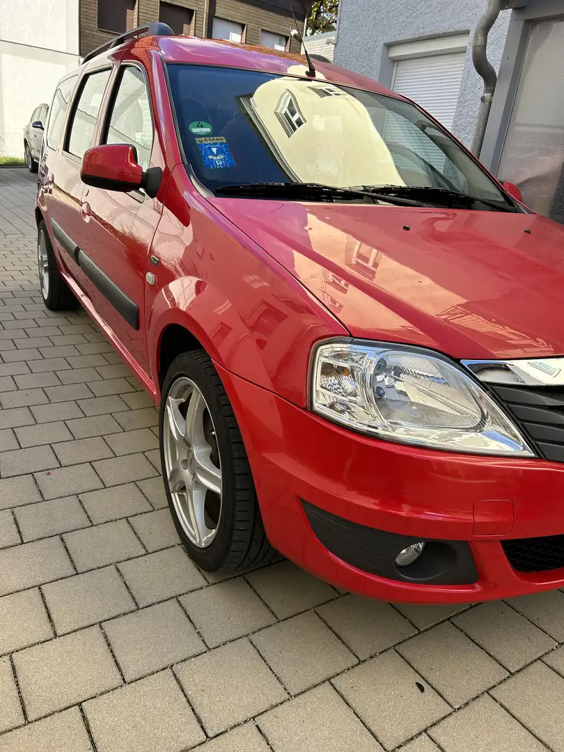 Dacia Logan MCV 1.6 16V Laureate - 1