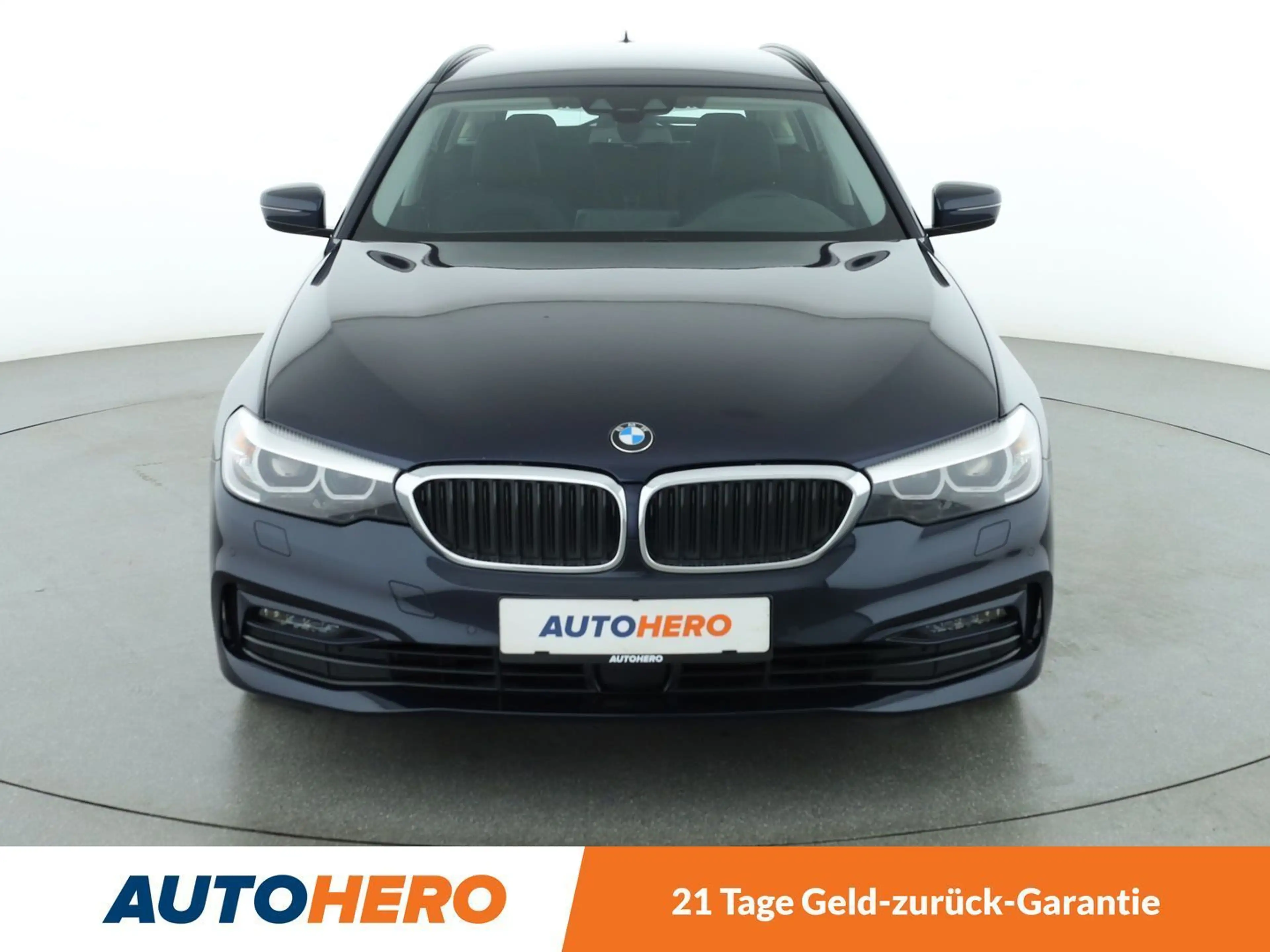 BMW 525 525d Sport Line Aut.*NAVI*LED*PDC*SHZ*ACC* — photo 9