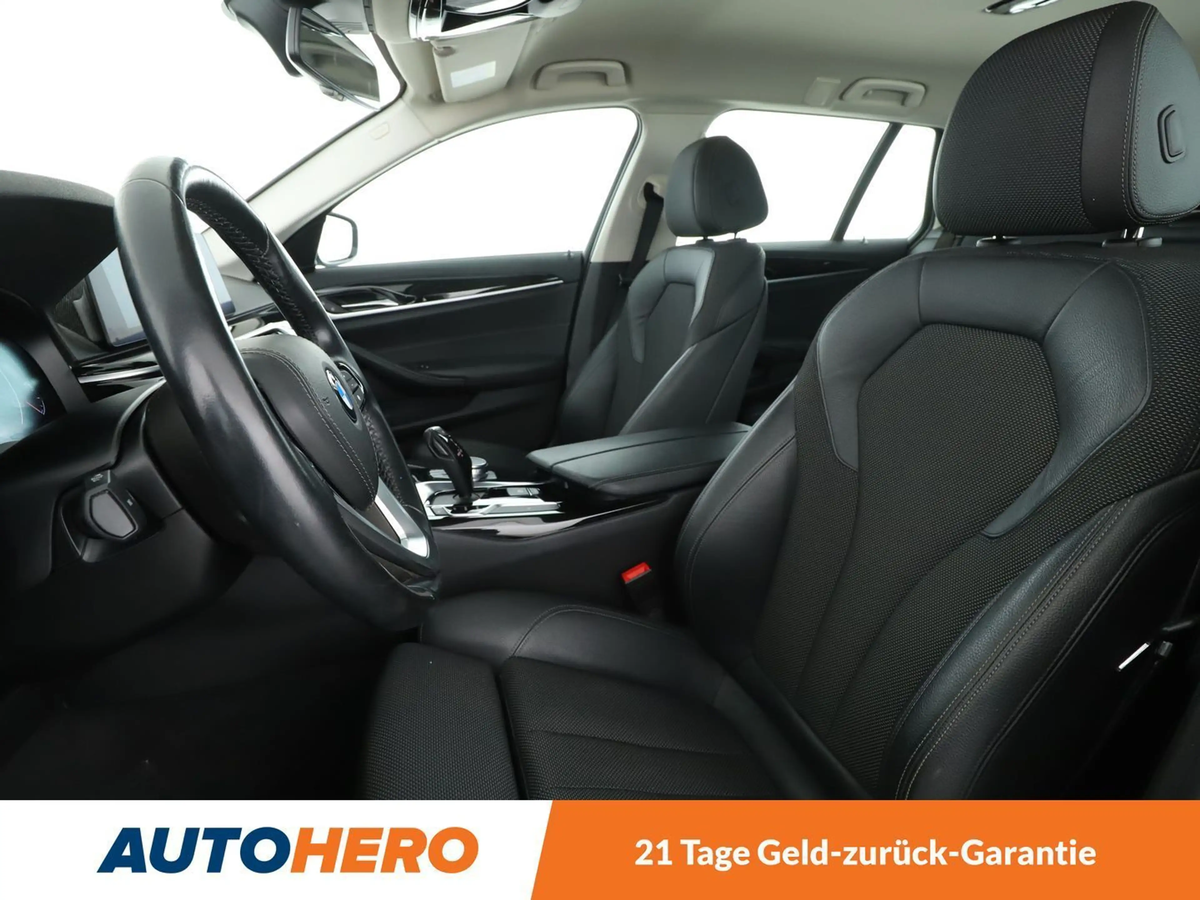 BMW 525 525d Sport Line Aut.*NAVI*LED*PDC*SHZ*ACC* — photo 10