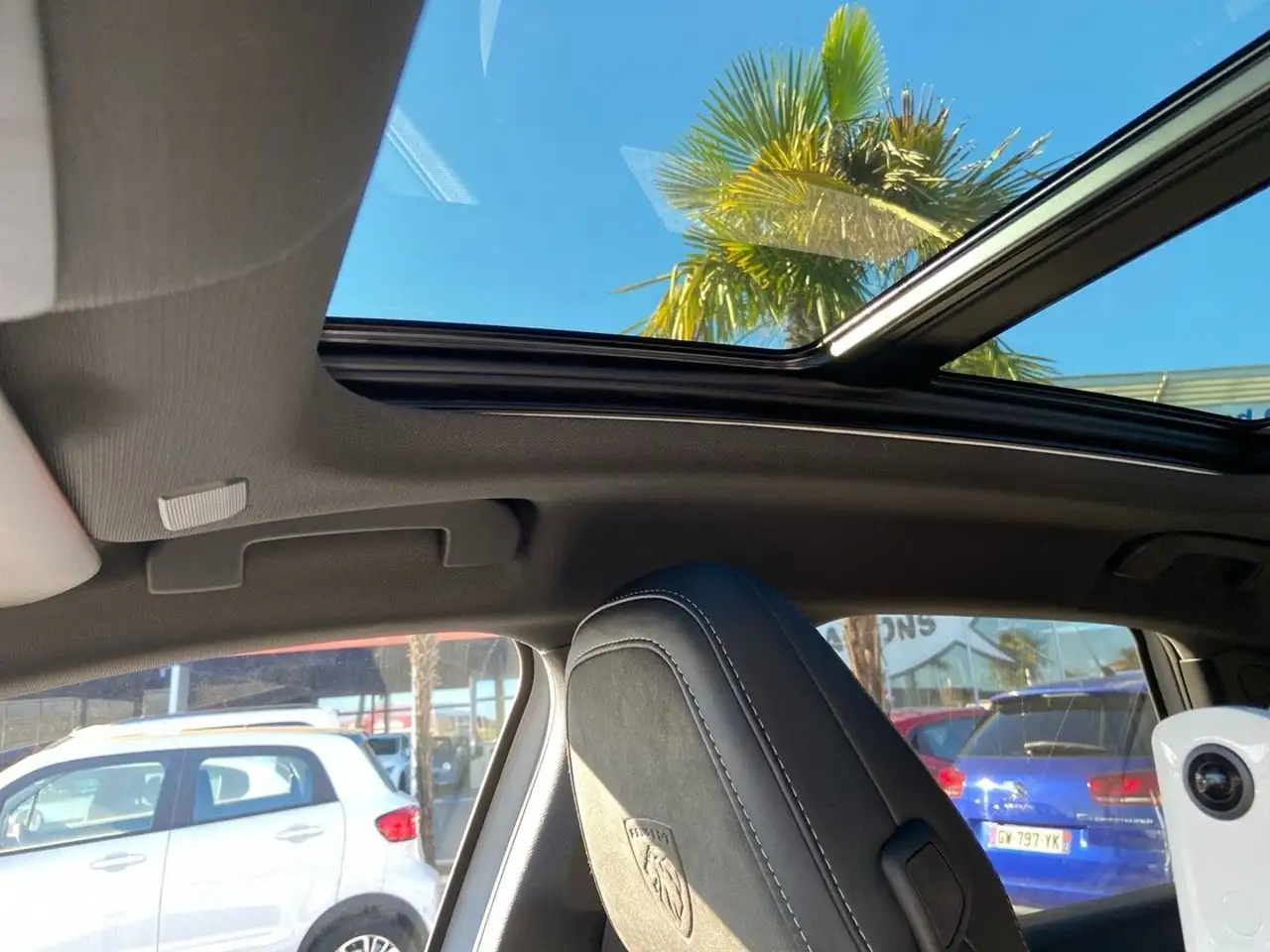 Peugeot 3008 3008 Hybrid — photo 33