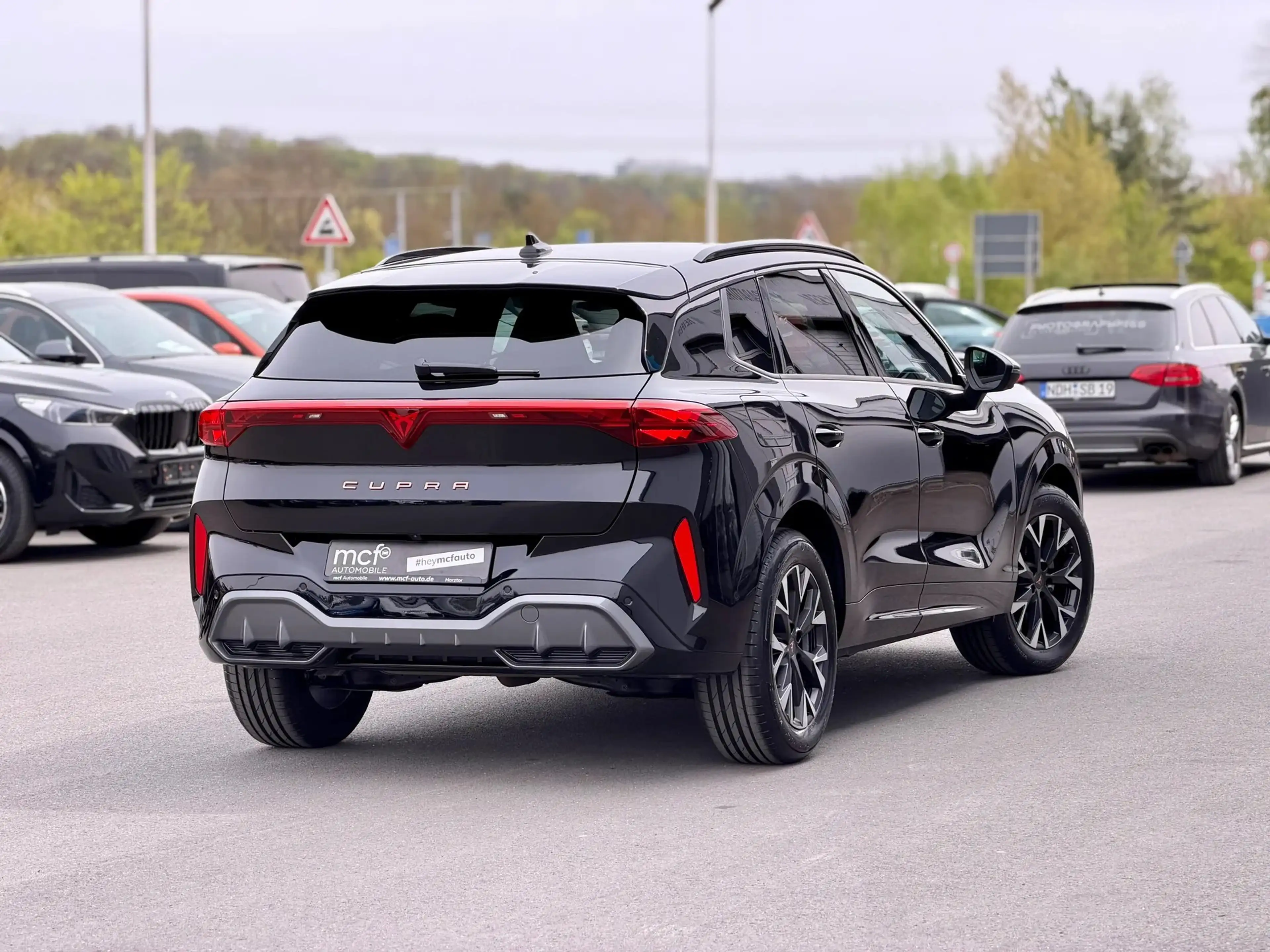 CUPRA Terramar Terramar 1.5 eTSI DSG *18Zoll*Memory*360°Kamera* — photo 6