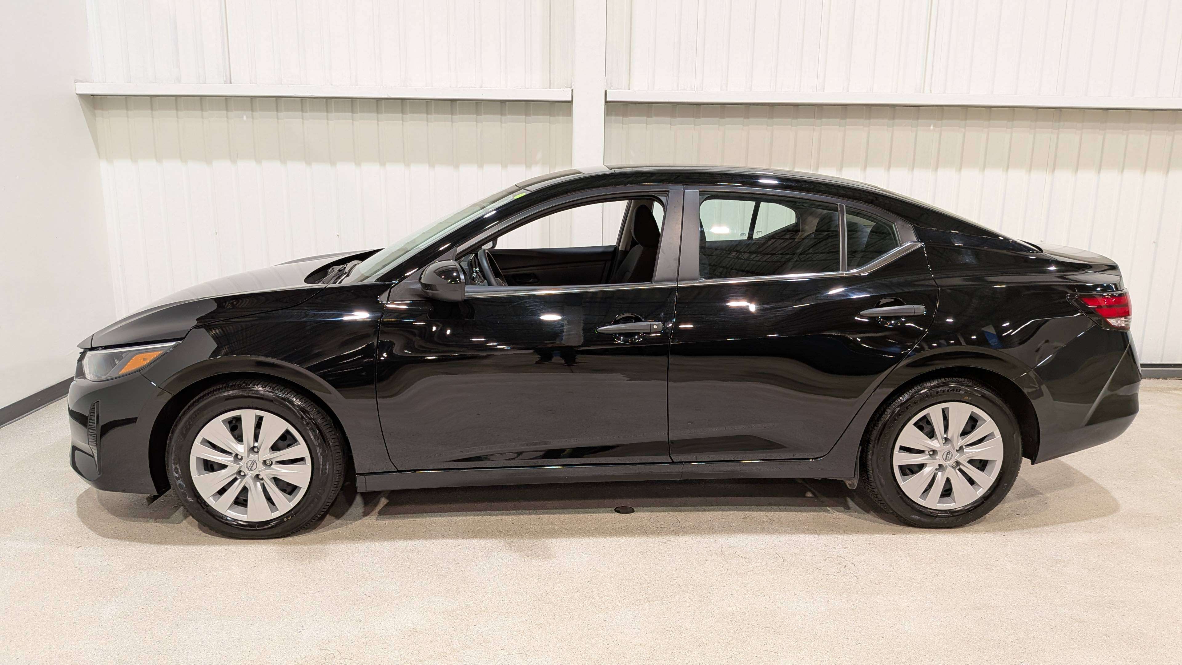 Nissan Sentra 2024