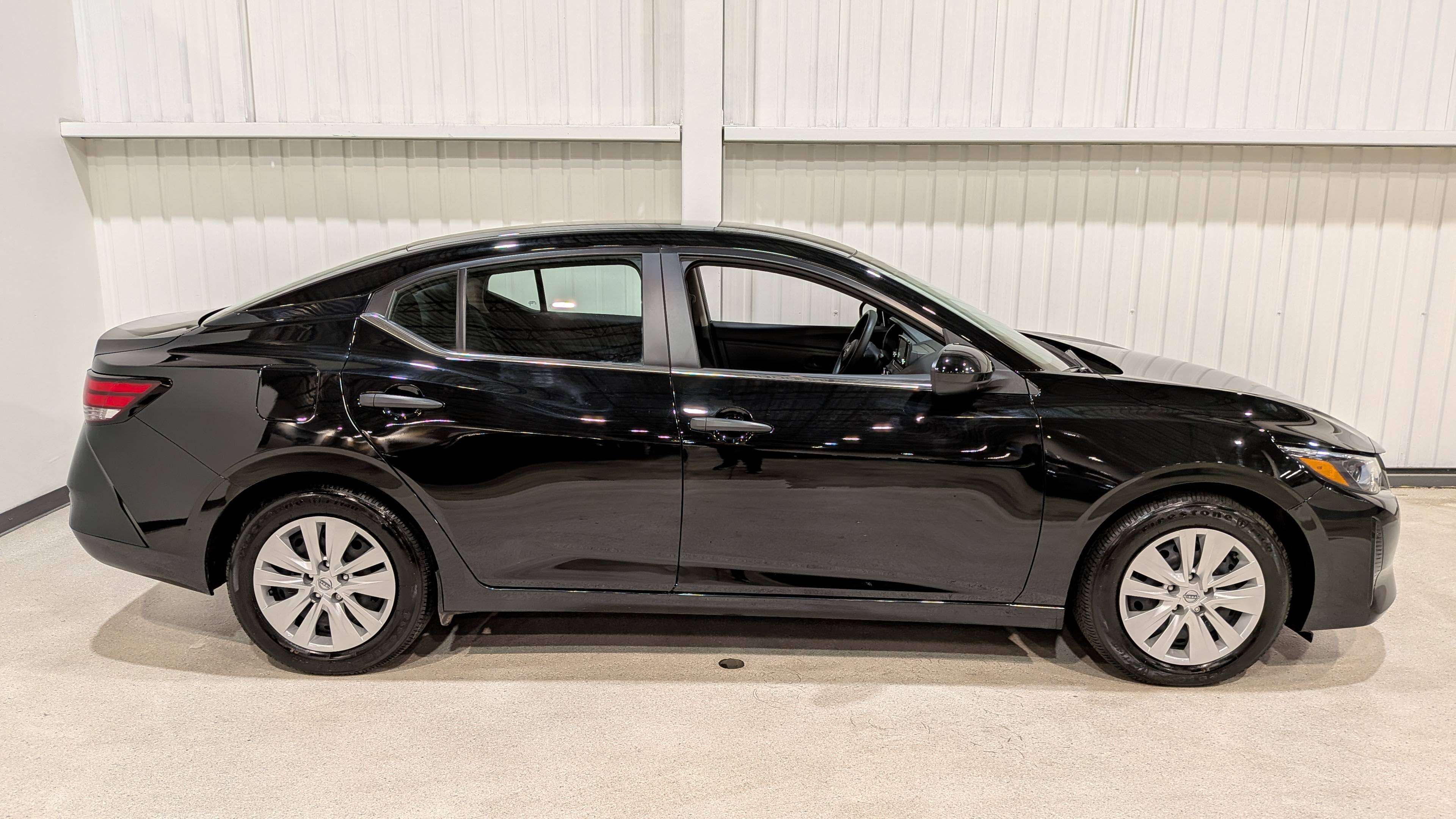 Nissan Sentra 2024