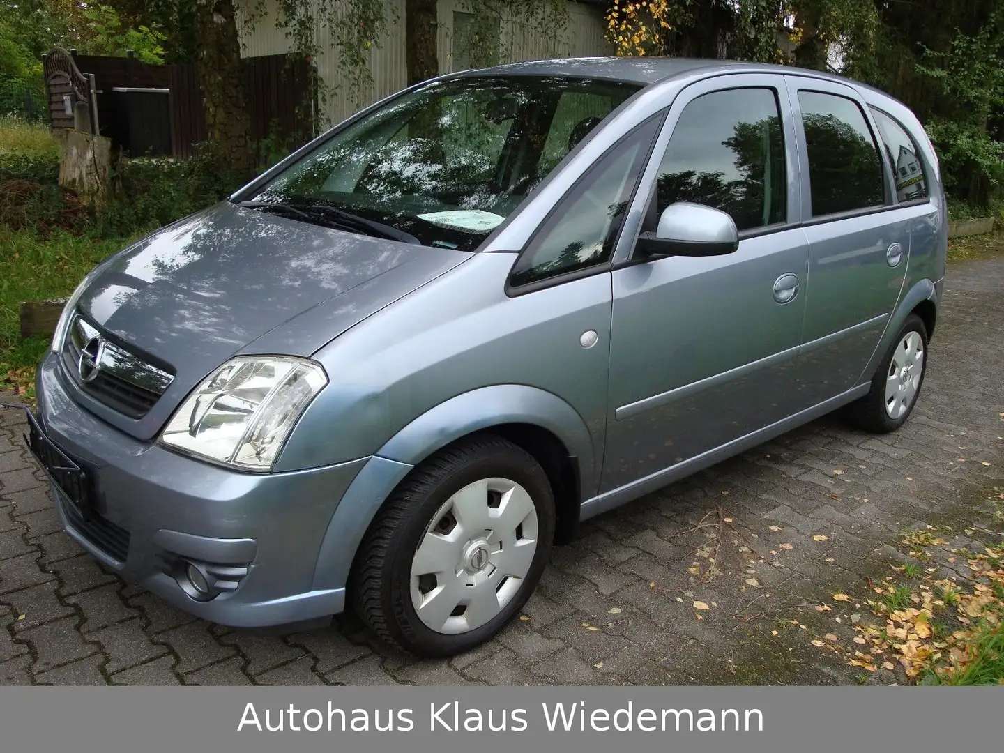 Opel Meriva A 1.6 16V Enjoy - 3.Hd./orig. erst 74 TKM Plateado - 1