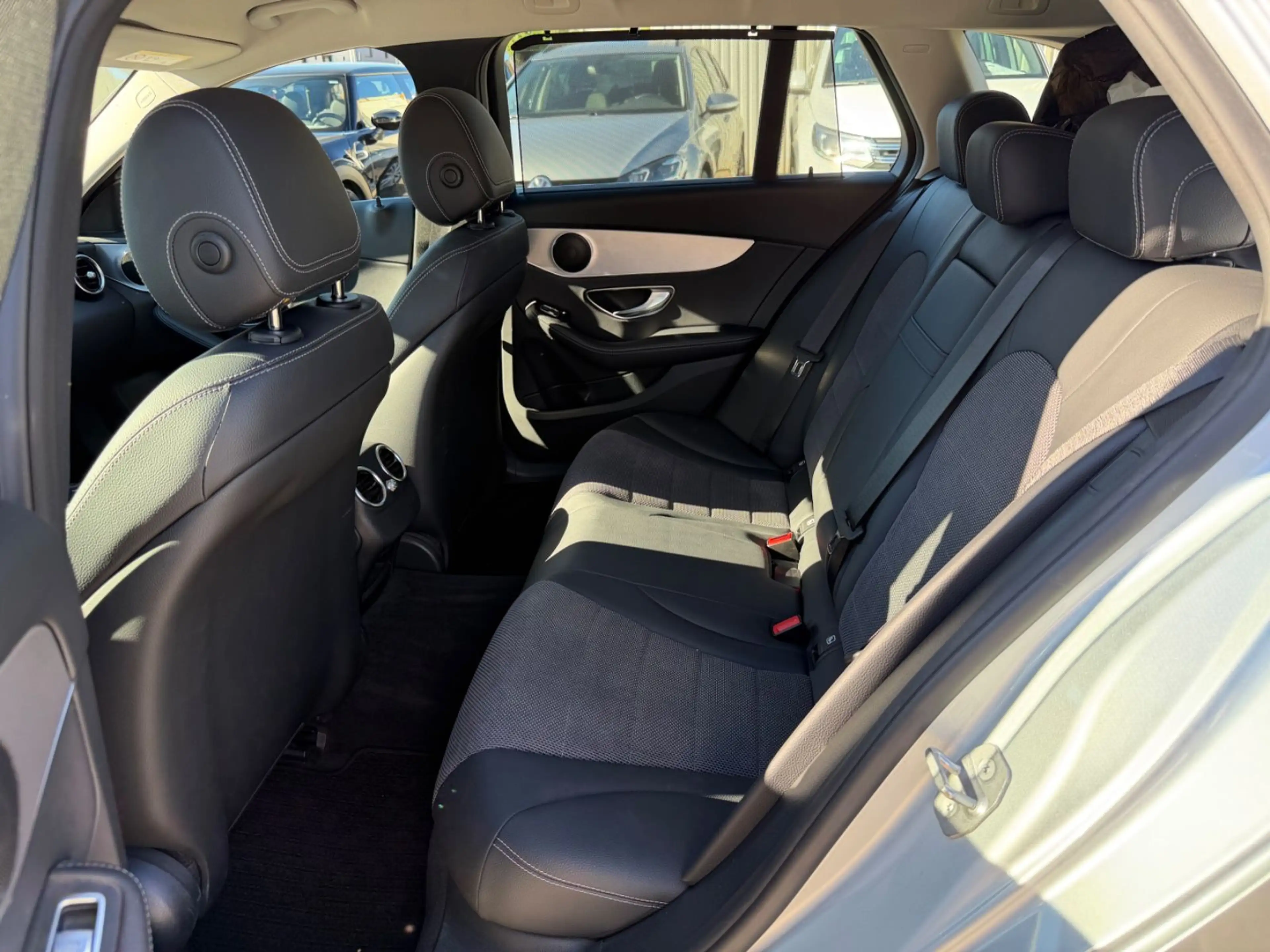 Mercedes-Benz C 220 d Avantgarde T-Modell PDC 6-Gang — photo 12