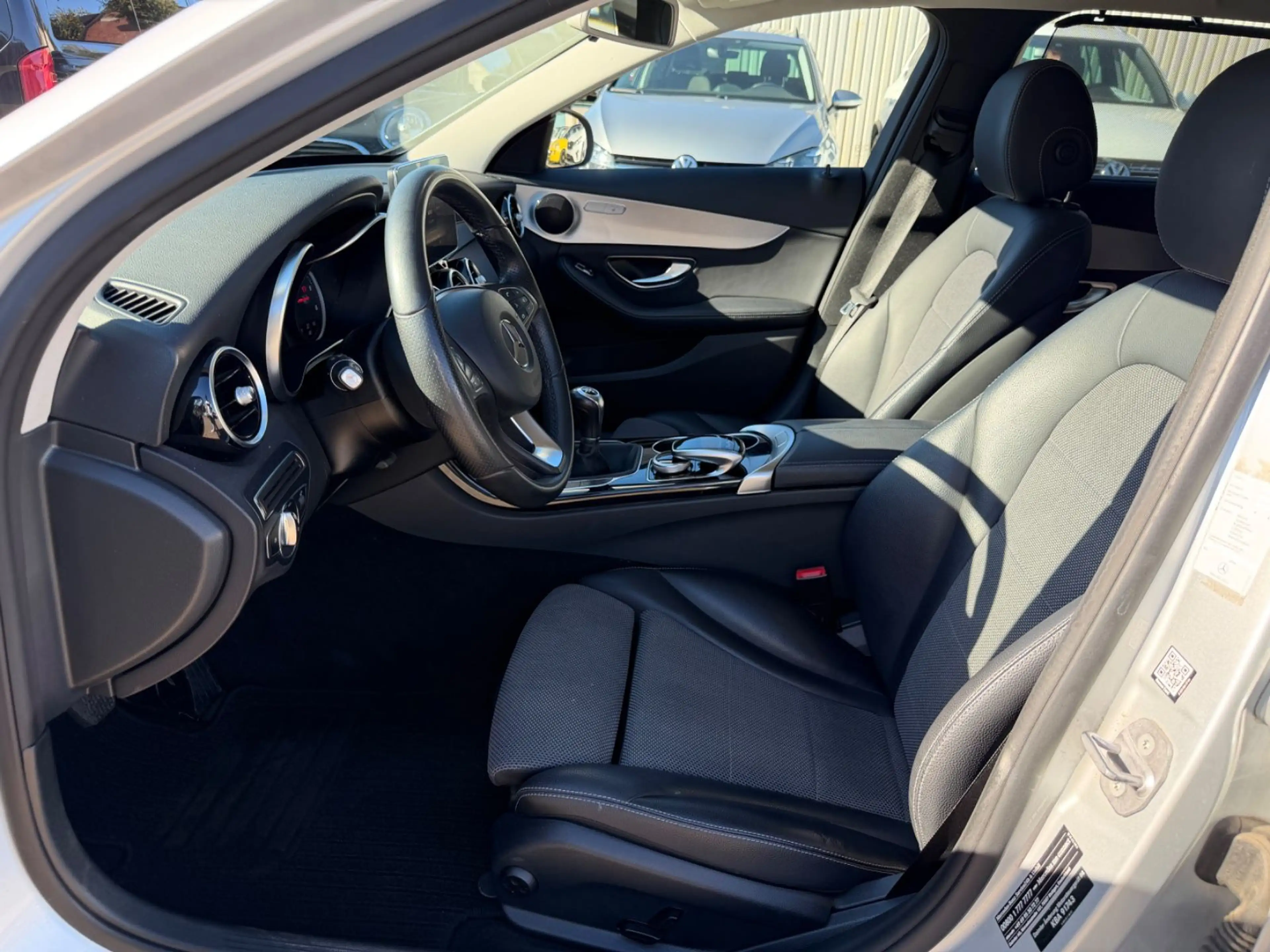Mercedes-Benz C 220 d Avantgarde T-Modell PDC 6-Gang — photo 9